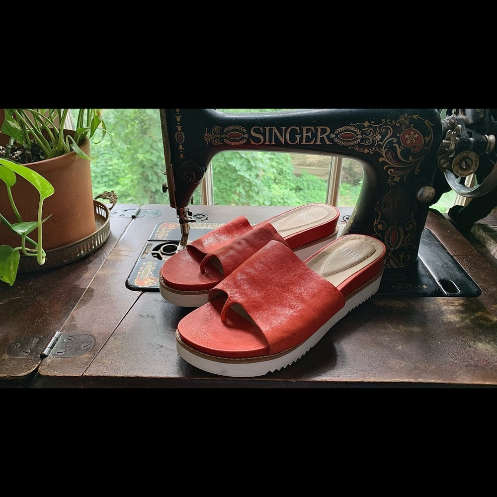 Eileen fisher leather sandals